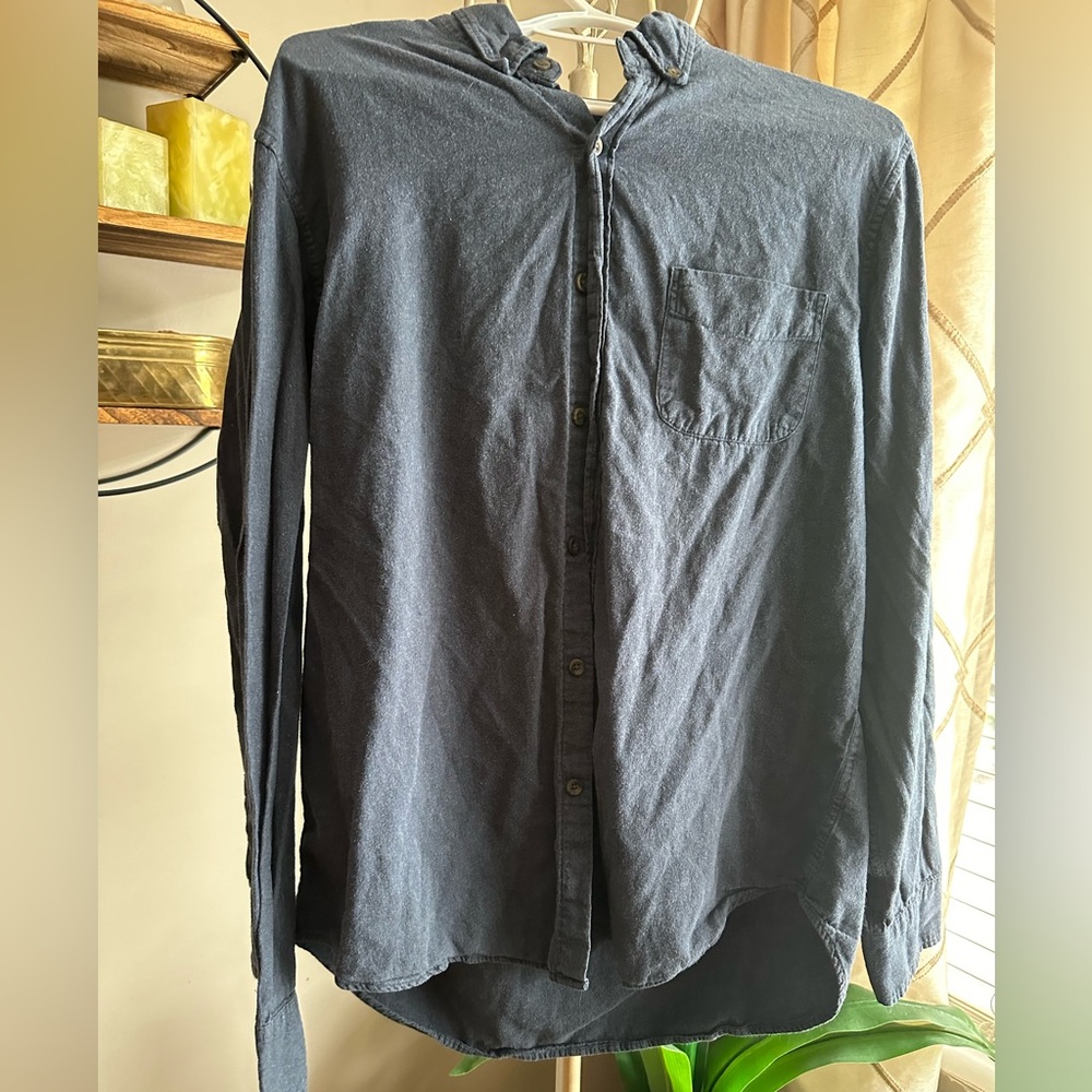 J Crew Mens Long Sleeved Button Down Shirt